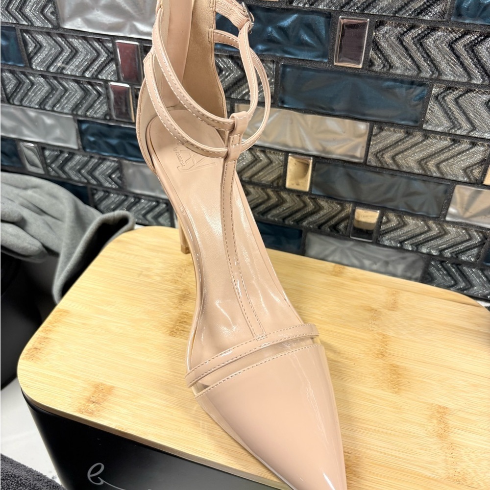Chic Beige Patent Leather Heels